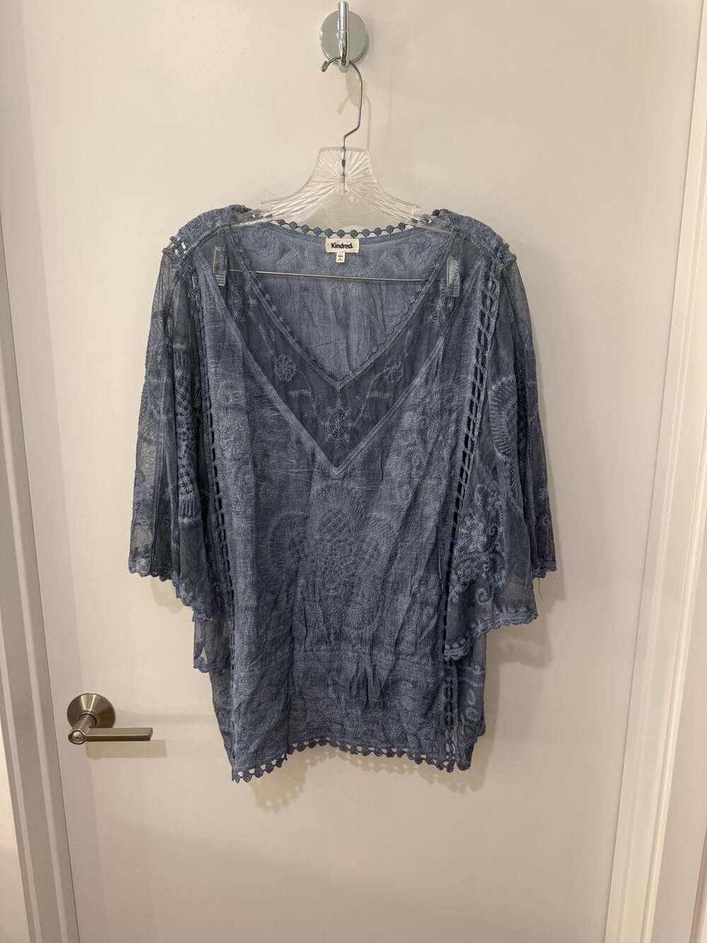 Kindred Boho Embroidered Lace Trim Blue V-Neck Kimono Sleeve Blouse